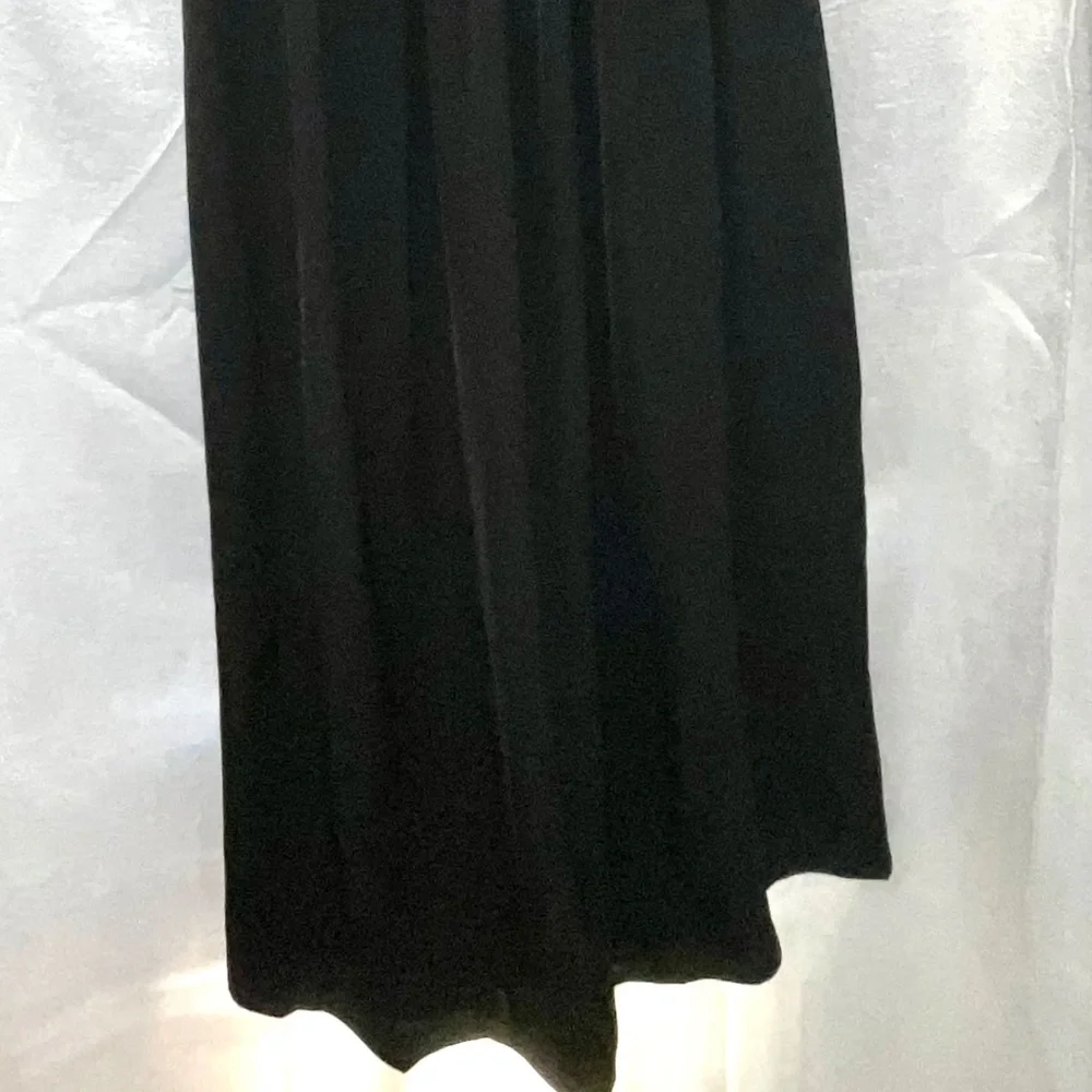 Max Studio London Black Maxi Dress with Cap Sleeves Women’s Medium - Picture 2 of 5